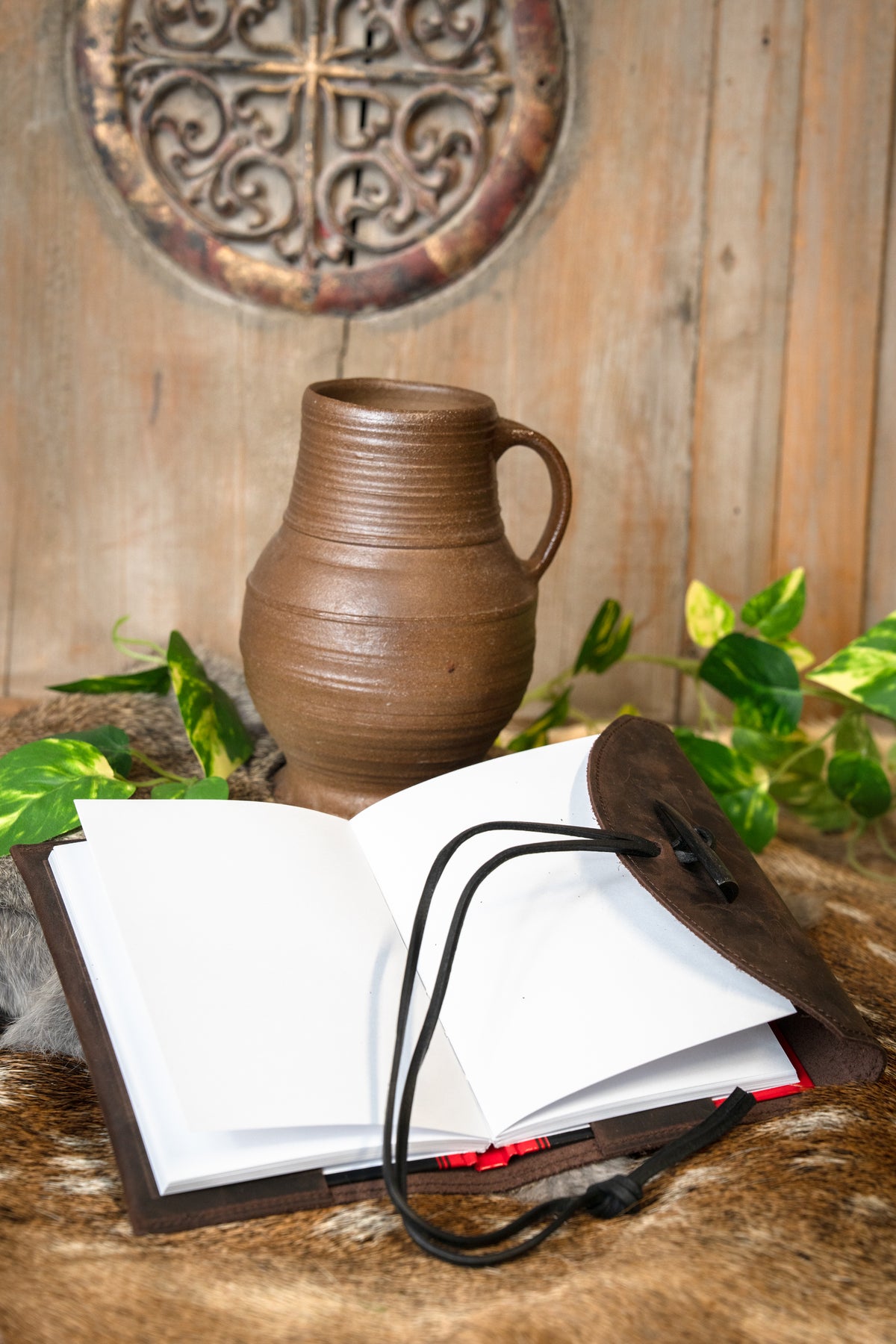 Notebook with leather cover, brown, M