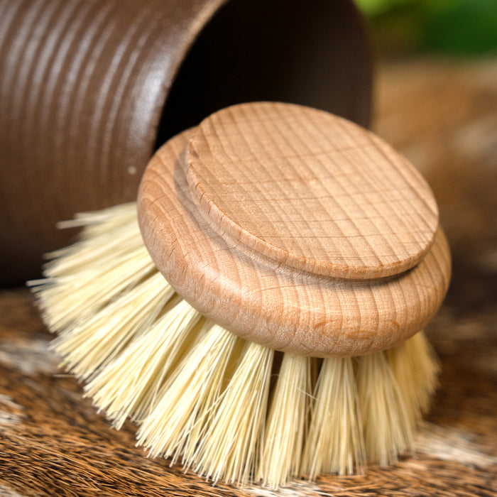 Medieval dish brush