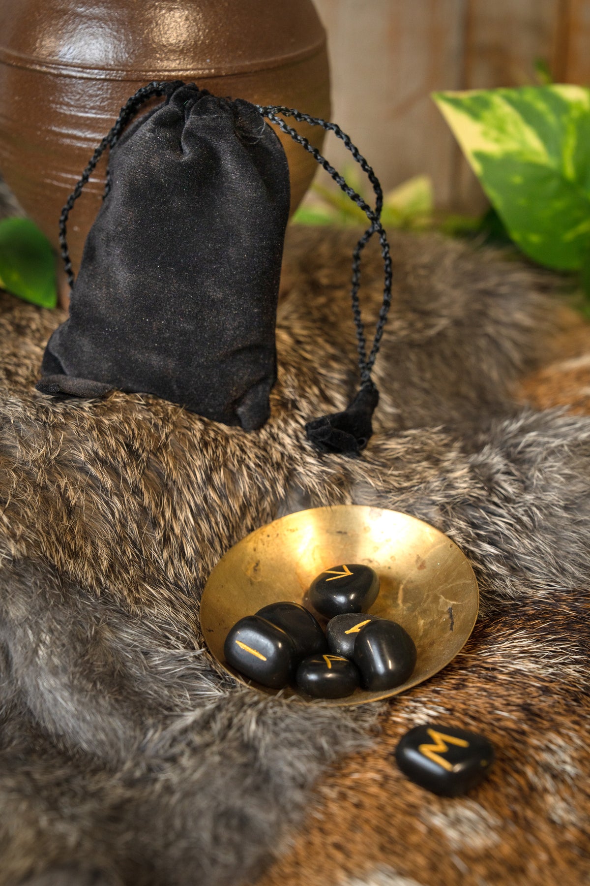 Rune stone set 25 obsidian stones with bag