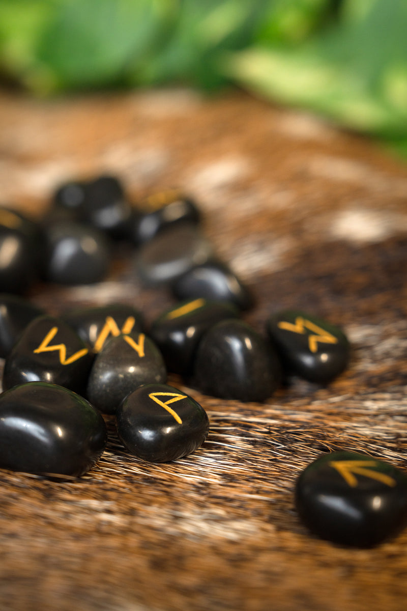 Rune stone set 25 obsidian stones with bag