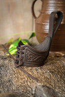 Drikkehornsholder Castagir, rød