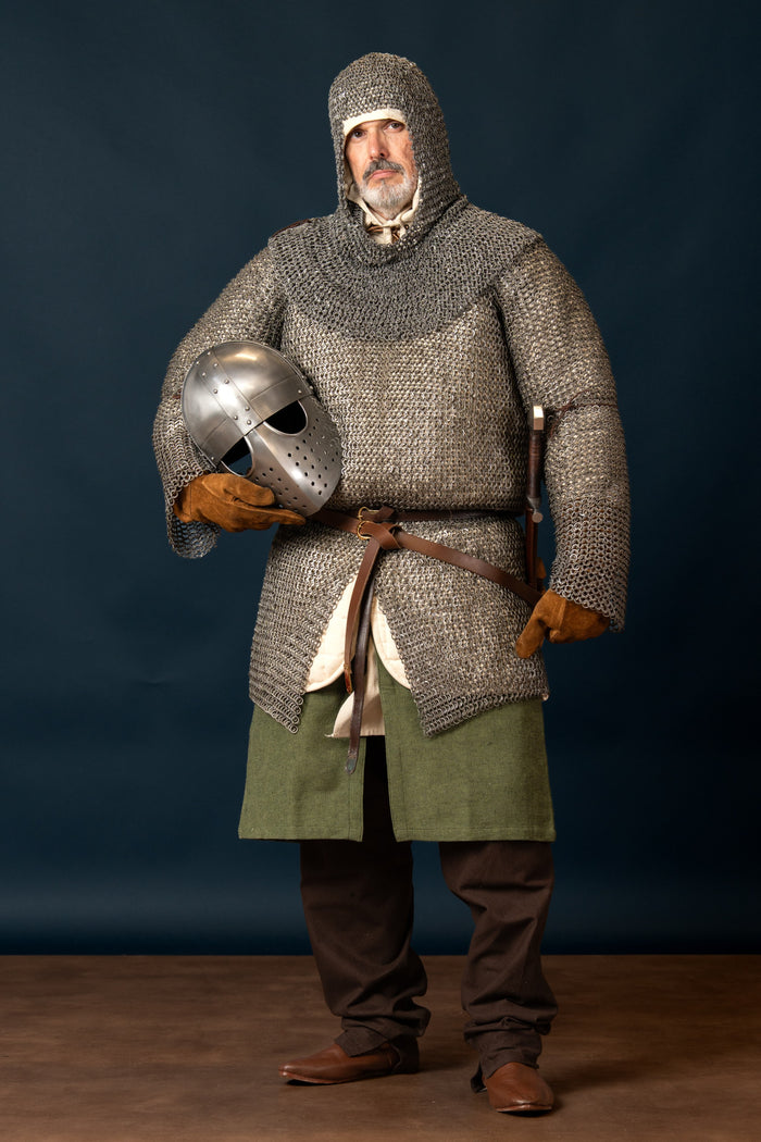Chainmail coif with square neck, untreated, round rings riveted, 8 mm