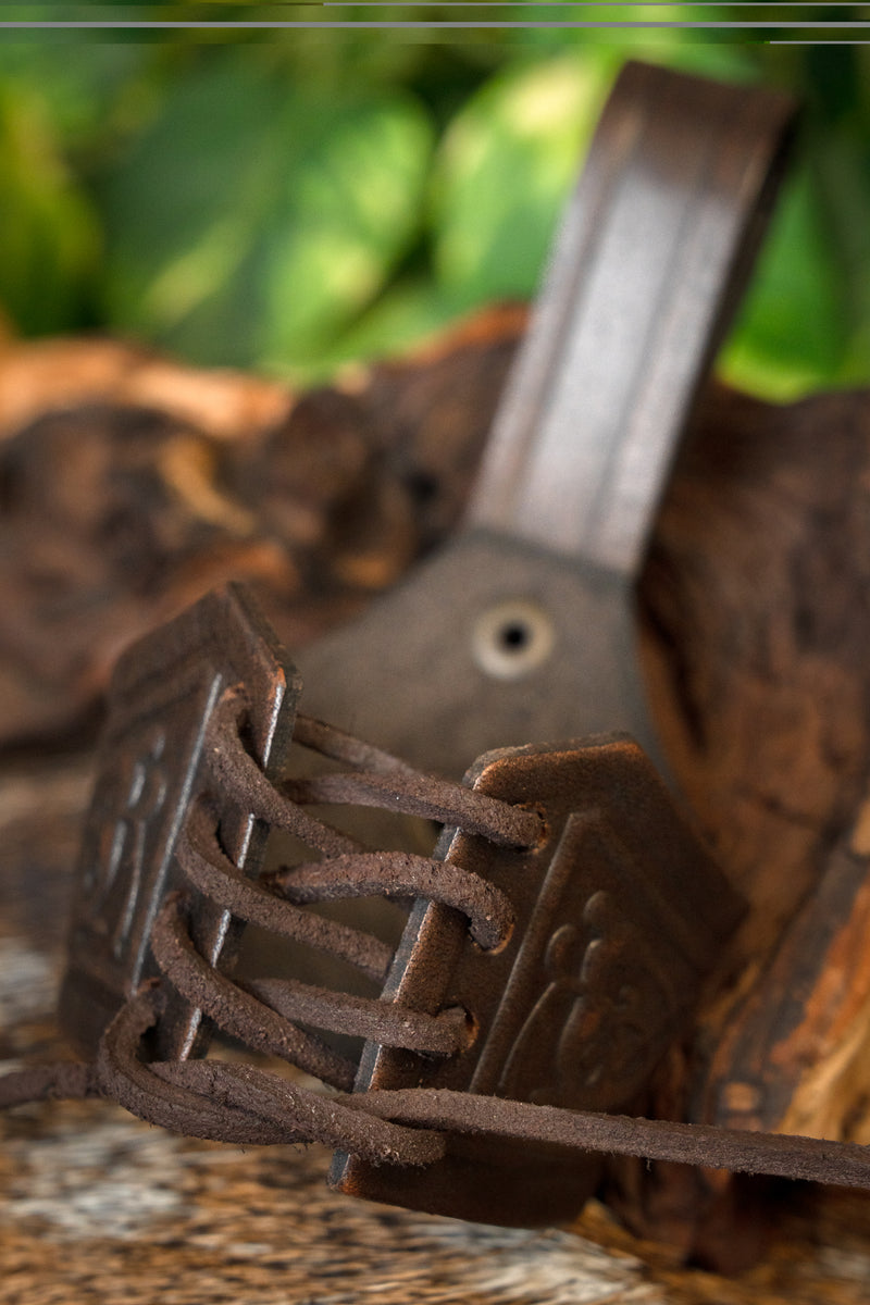 Drikkehornsholder Castagir, rød