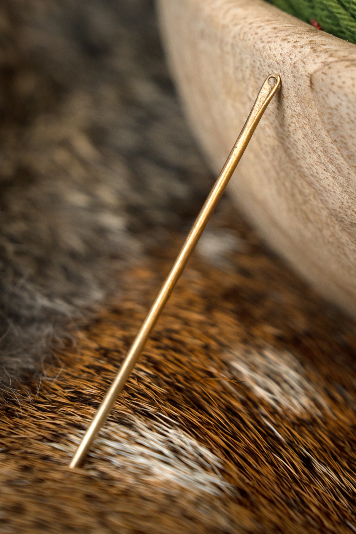 Brass needle 6 cm, price per piece