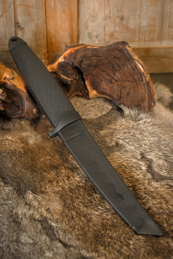 Rubber tanto