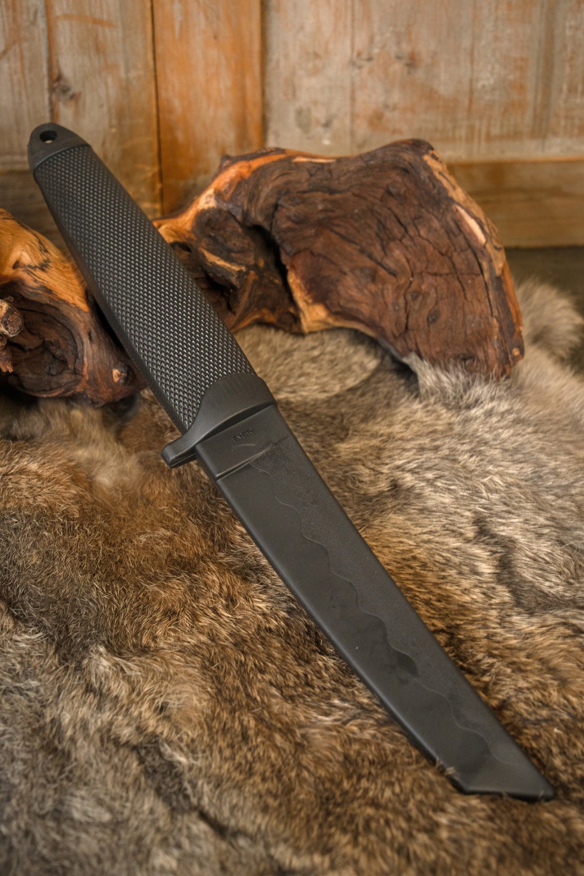 Rubber tanto