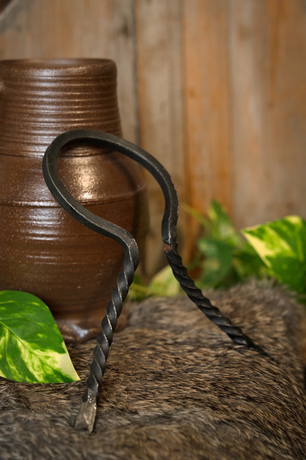 Drinking horn holder on the road