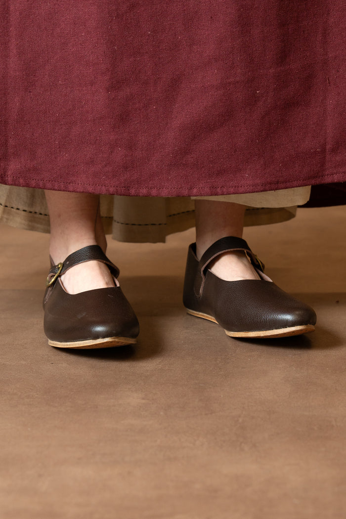 Shoes Hedwig, medieval, brown