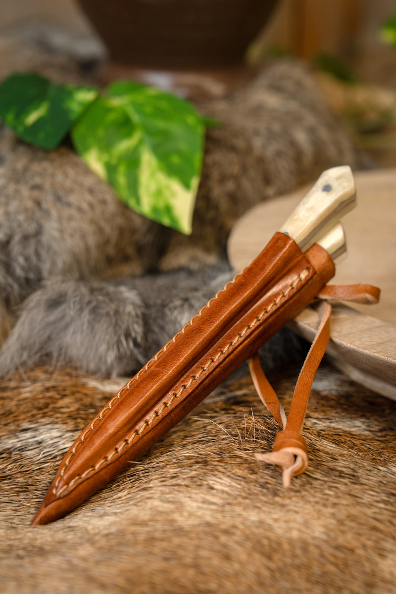 14.–15. årh. bestiksæt med benskaft, lille