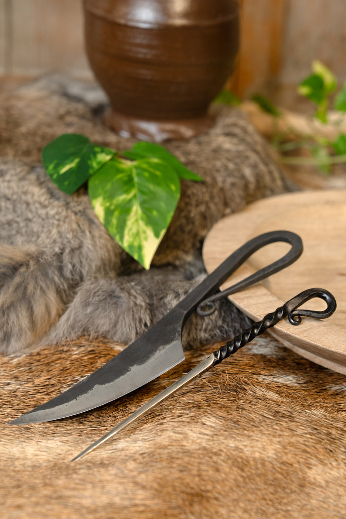 Germanic knife and eating pick
