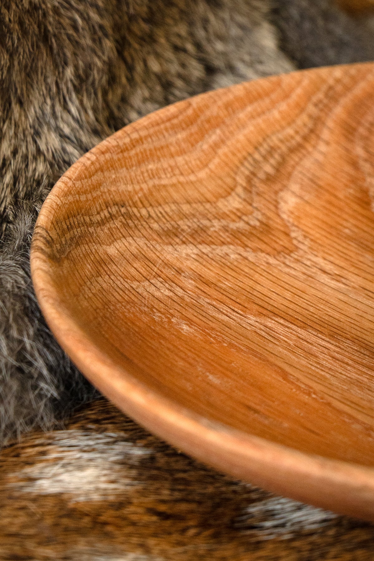 Ash wood plate Kora