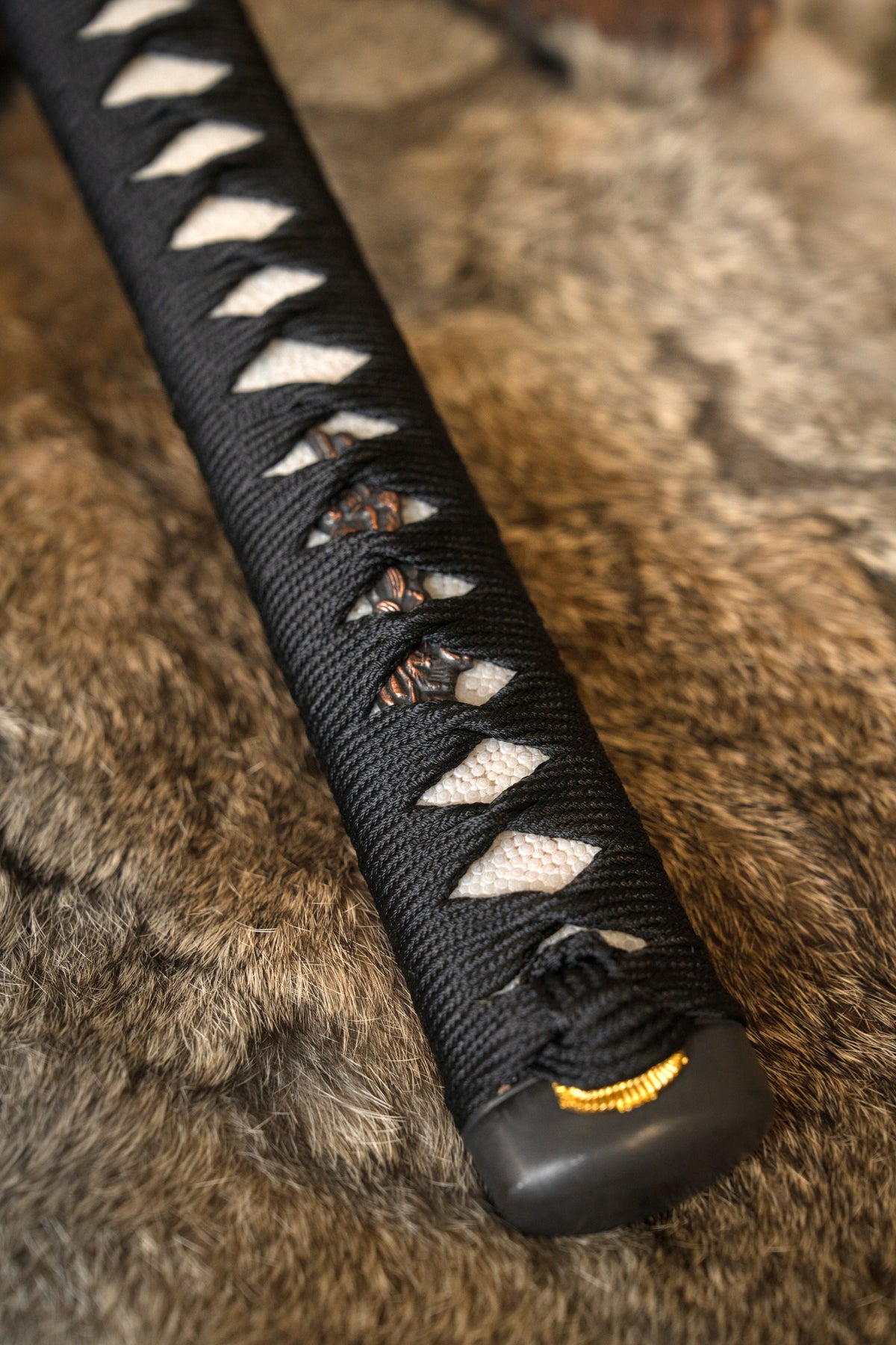 Katana hilt black
