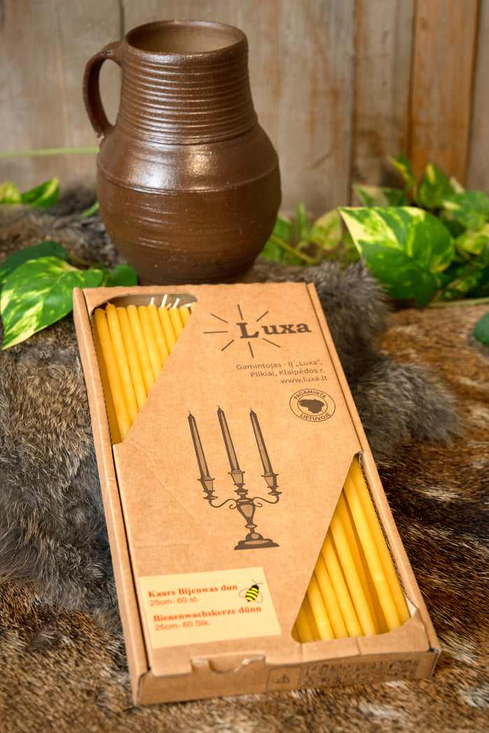 Dipped beeswax candle 25 cm, set of 60