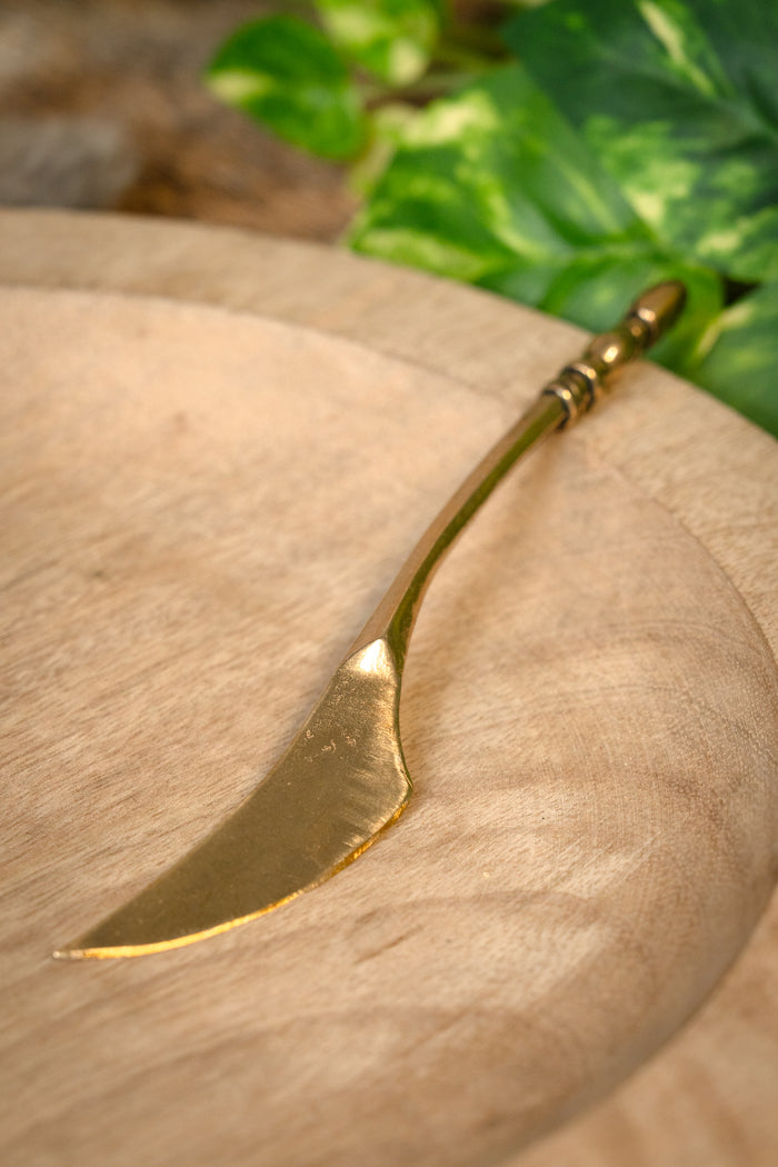Medieval knife with girls head
