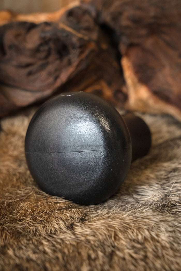 Scent Stopper Pommel- Black