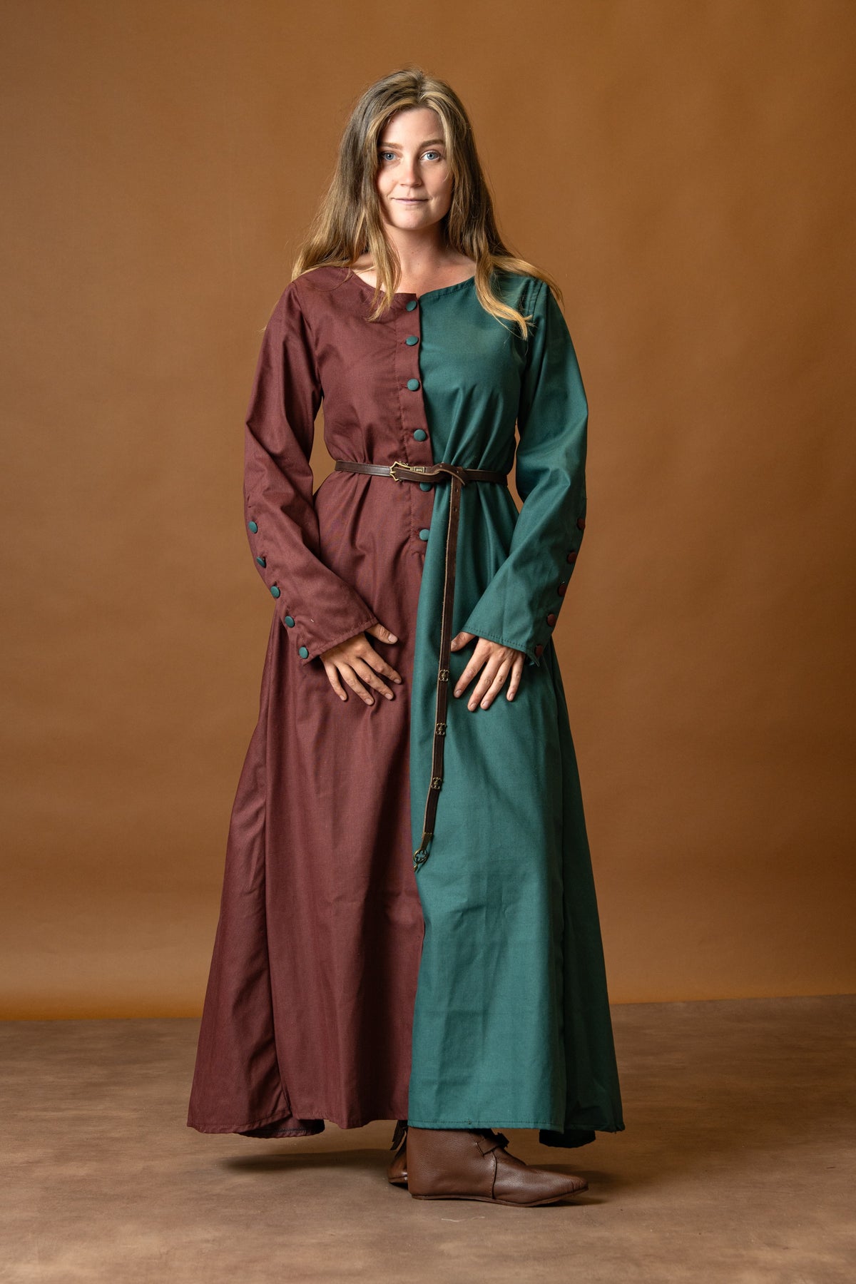 Medieval cotehardie Helena, red-green