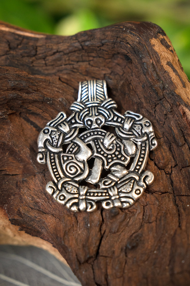 Bijou viking Norfolk style Borre, bronze argenté