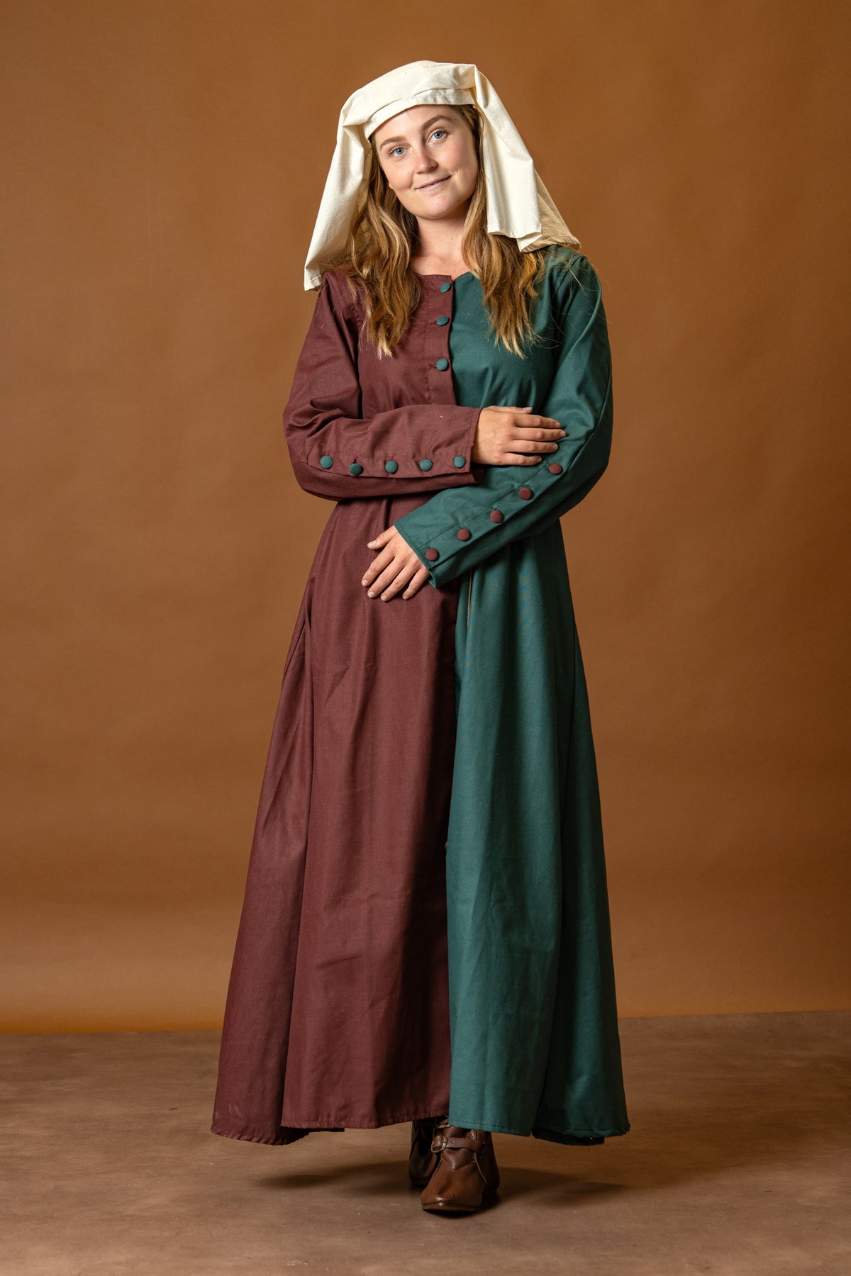 Medieval cotehardie Helena, red-green