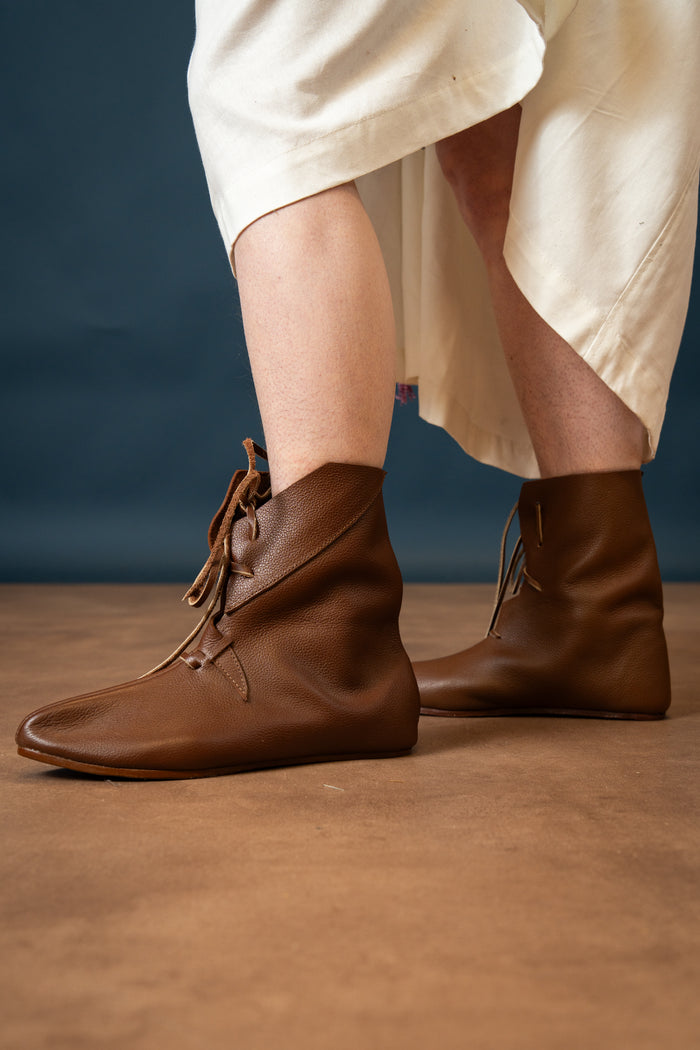 Viking boots Oseberg, brown