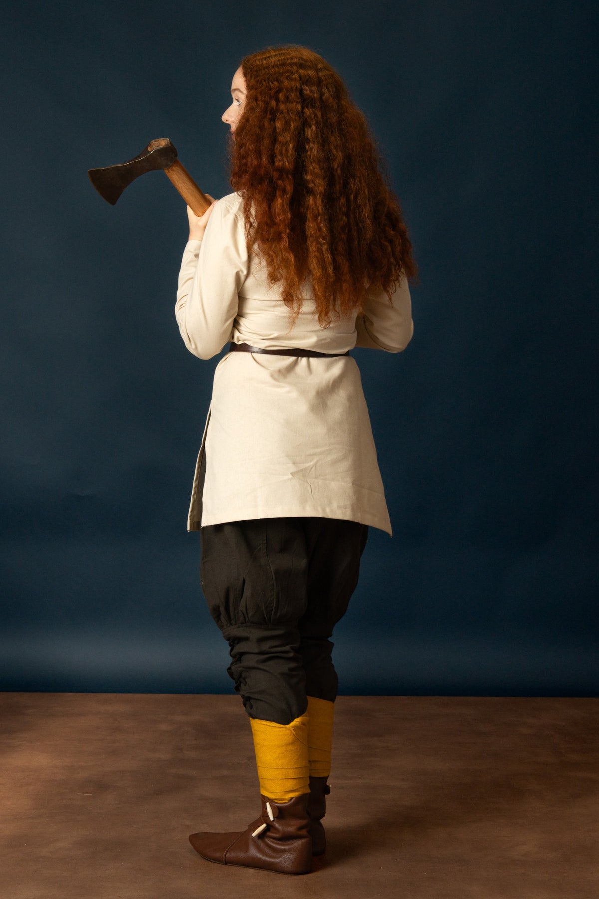 (Under)tunic shield-maiden Greta, natural