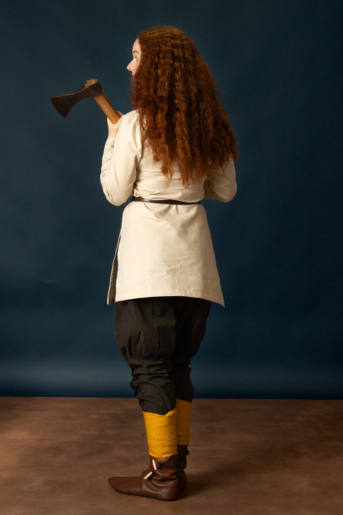 (Under)tunic shield-maiden Greta, natural