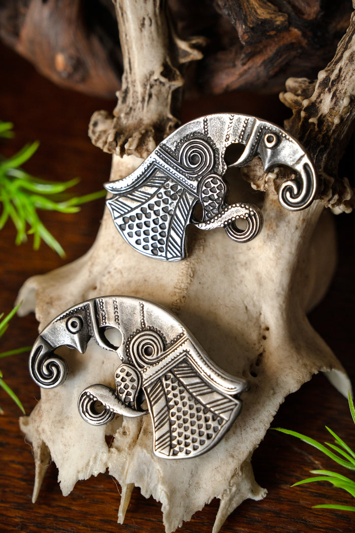 Germanic raven beltfitting migration period pair left and right, bronze