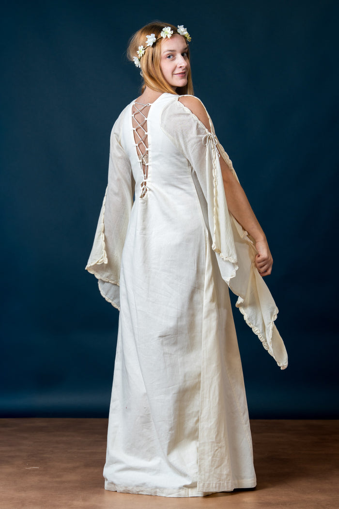 Bliaut Ingrid, cream