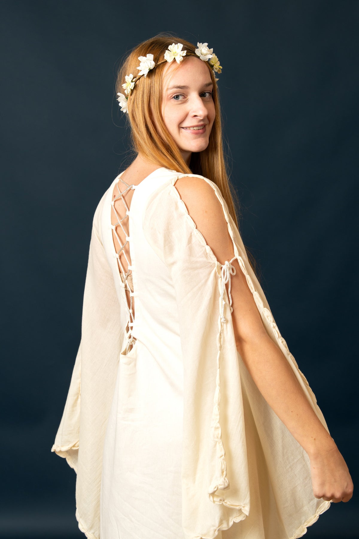 Bliaut Ingrid, cream