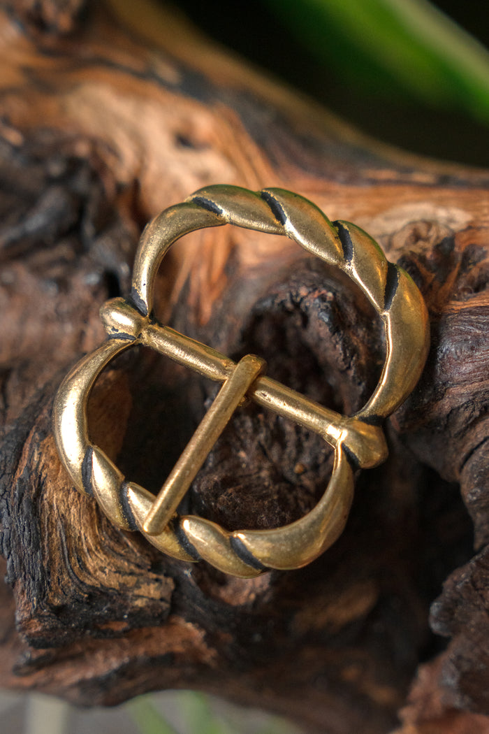 Medieval buckle small