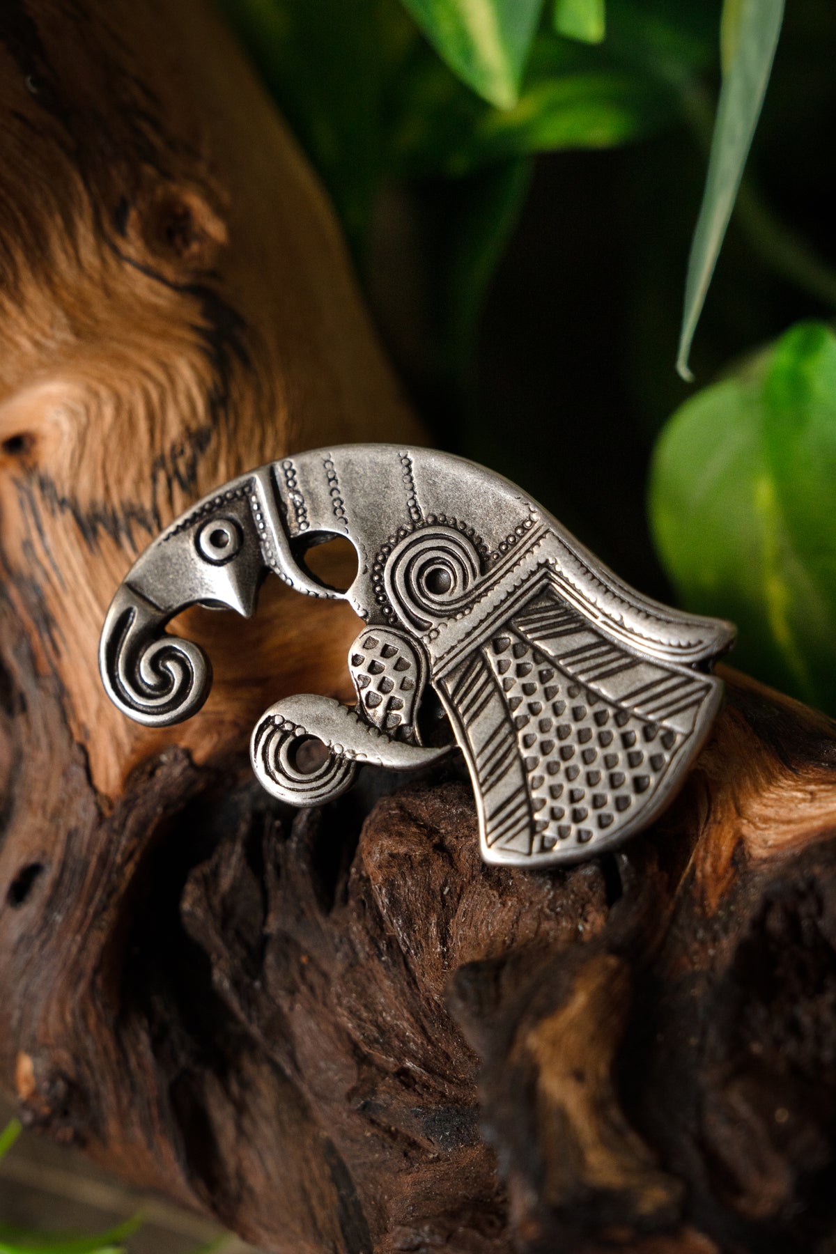 Germanic raven beltfitting migration period pair left and right, bronze