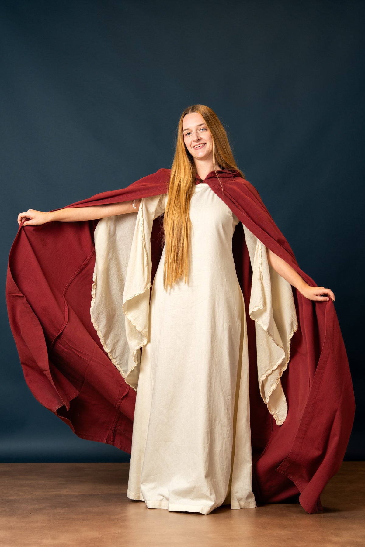 Cotton cloak, red
