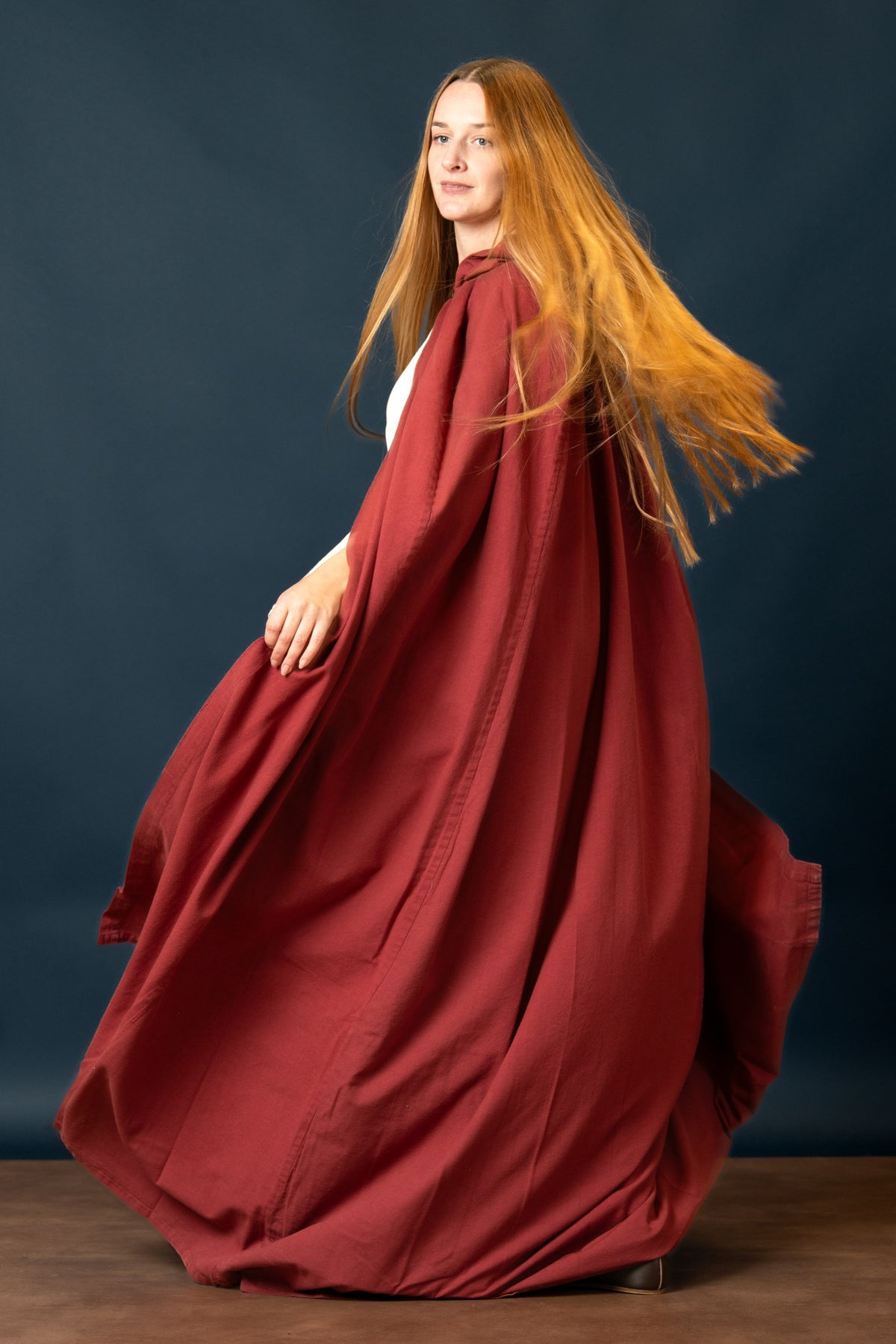 Cotton cloak, red