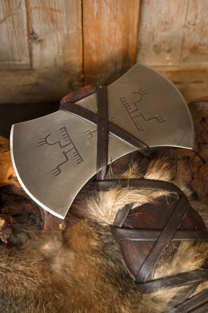Viking axe and knife set, semi-sharp