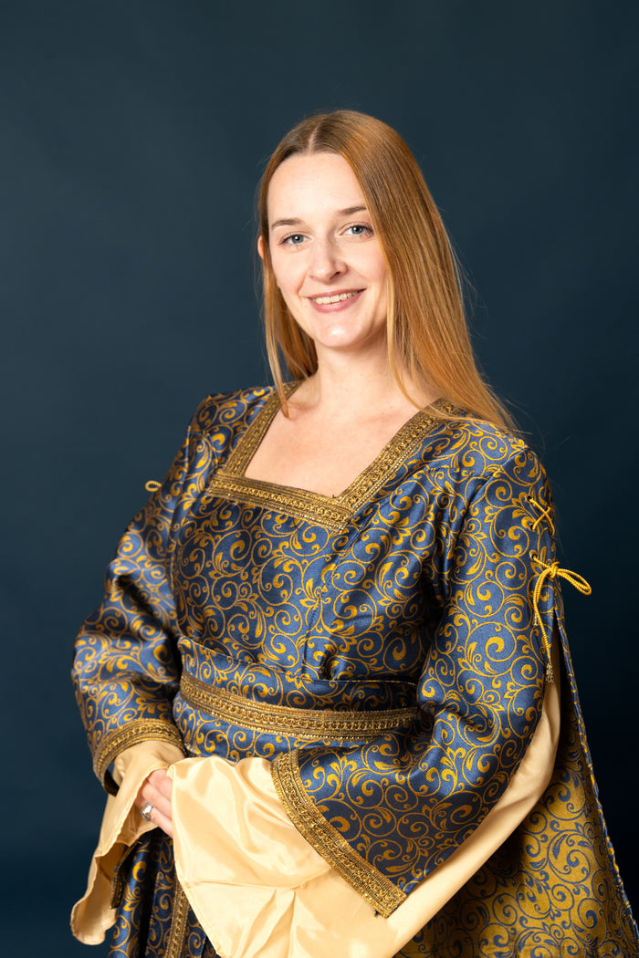 Aquitania bliaut - blue