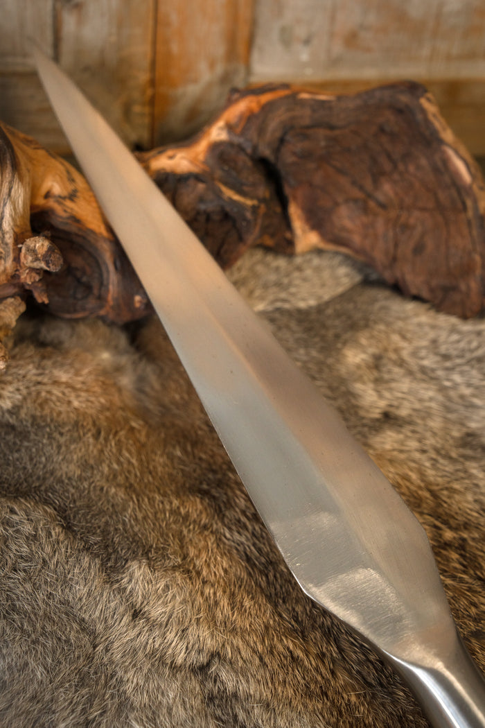 Roman hasta, blade, semi-sharp