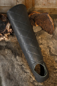 Archer bracer right hand, black