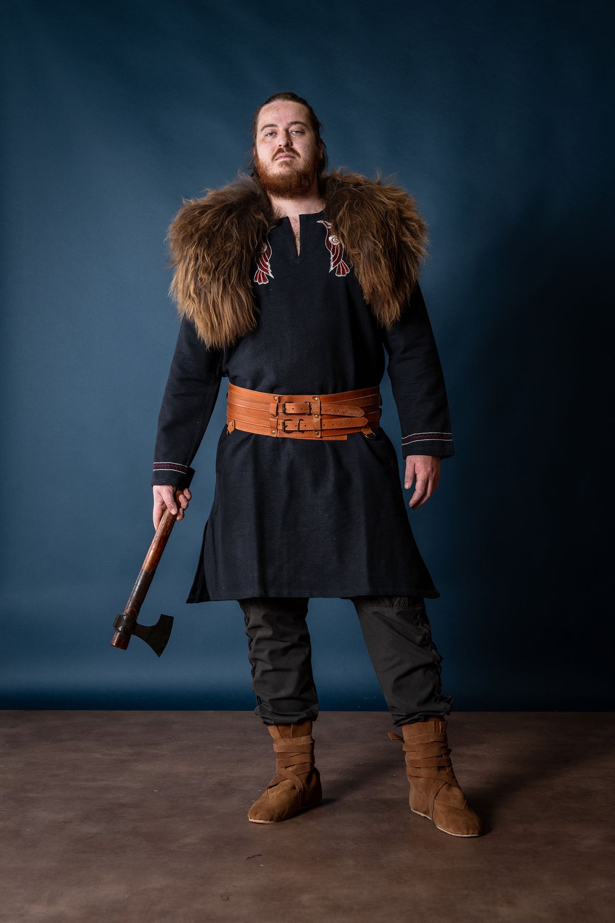 Viking tunic Hugin & Munin, black
