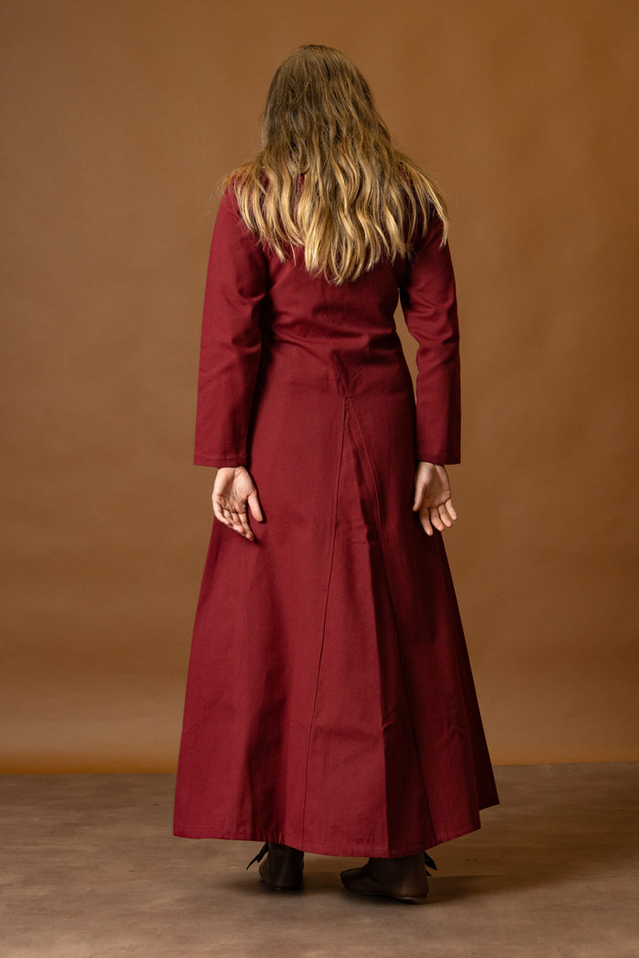 Cotehardie Christina, burgundy red