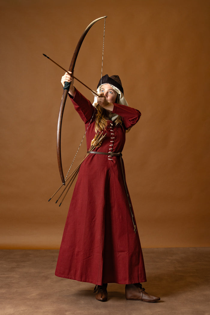 Cotehardie Christina, burgundy red