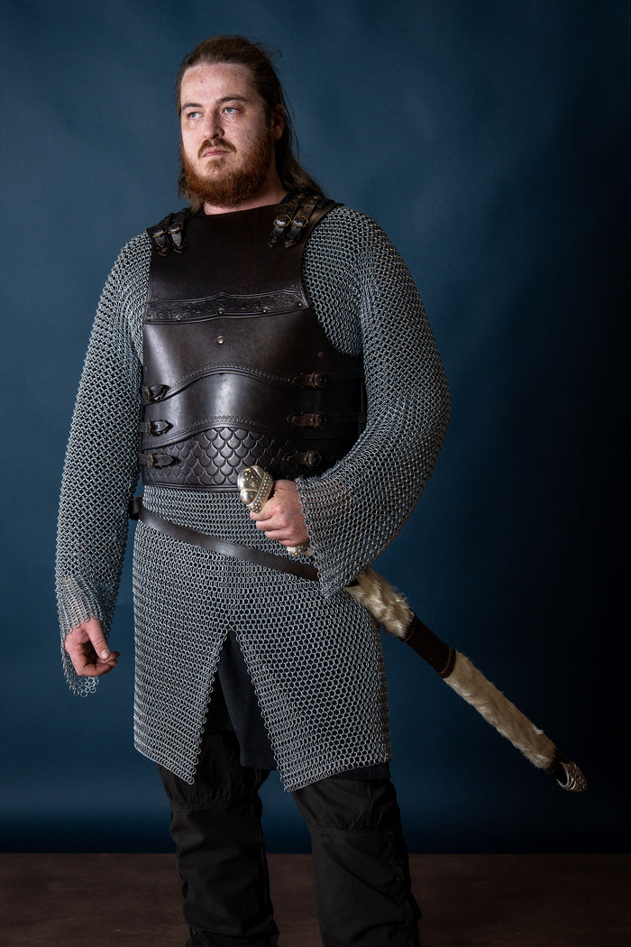 Leather cuirass Gawain, black