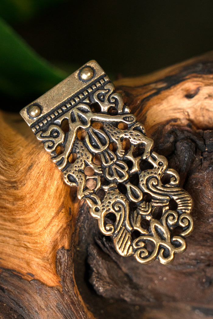 Anglo-Saxon belt end Winchester