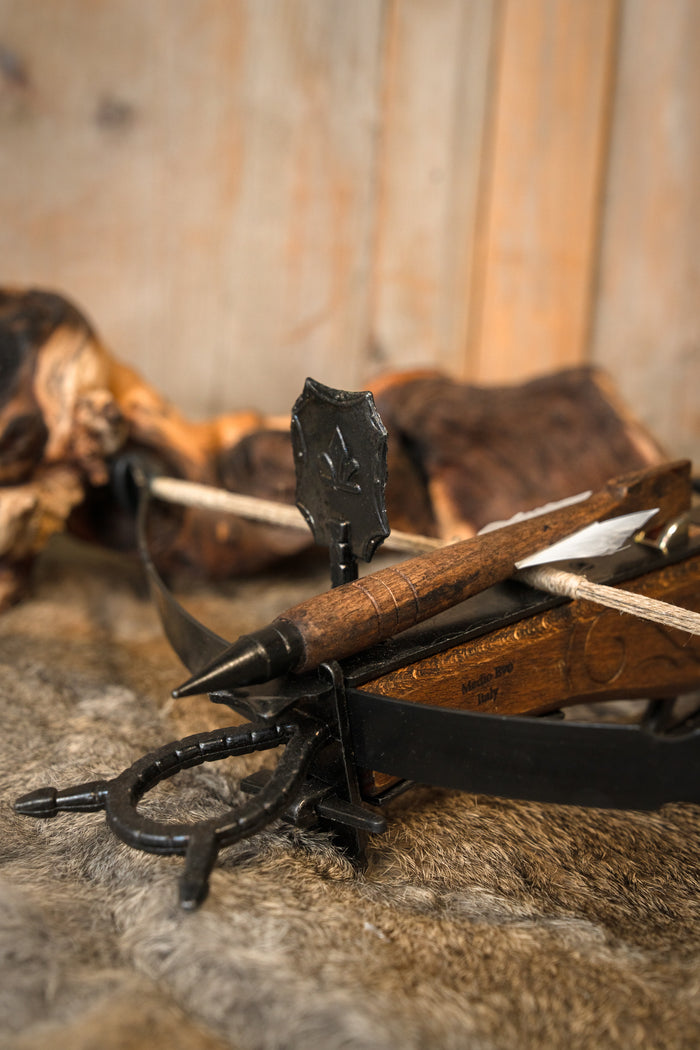 Crossbow, 46 cm