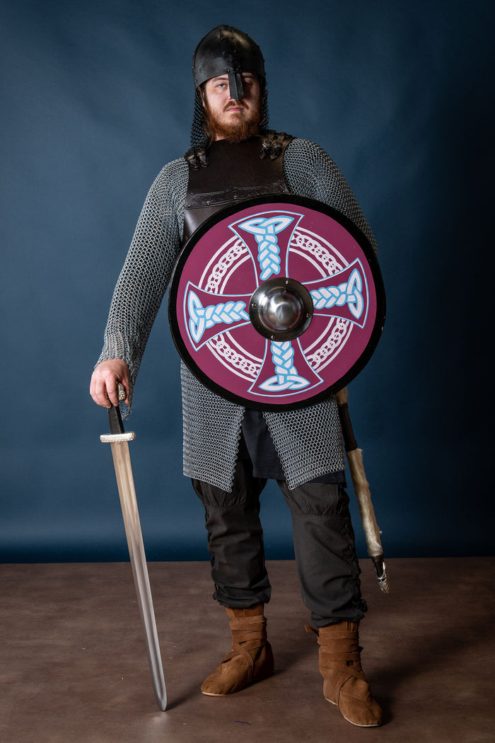 Round shield with Celtic cross