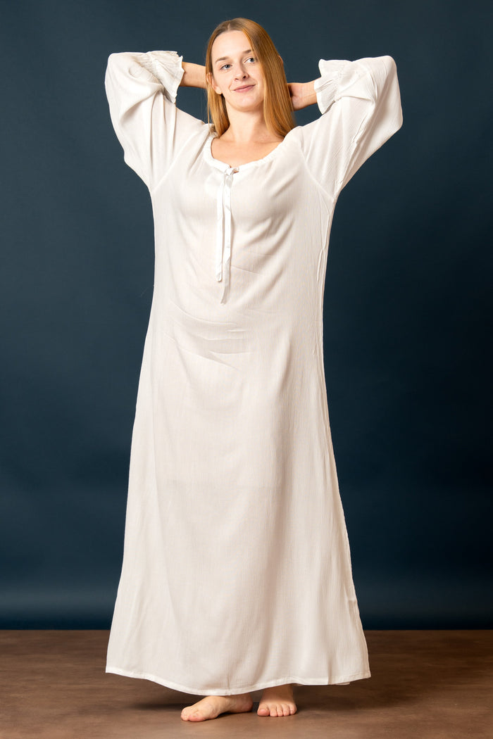 Renaissance underdress, cream