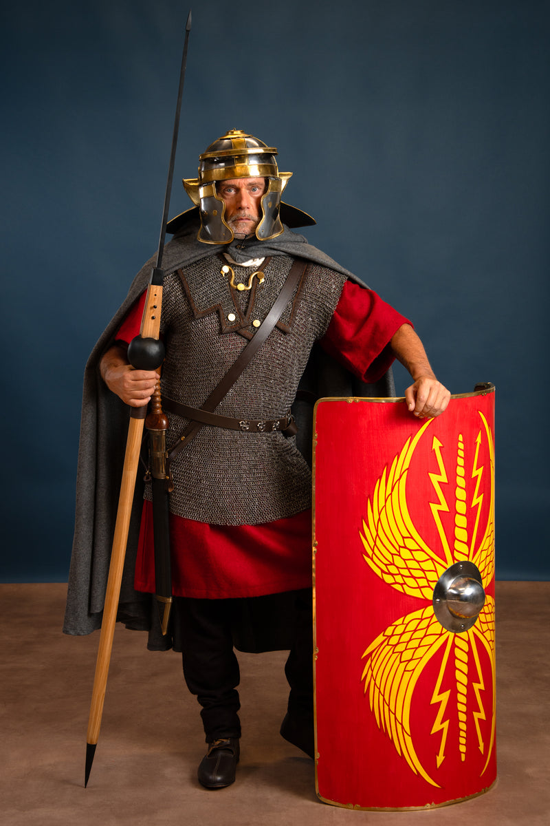 Pilum romano tradicional, semi-afilado