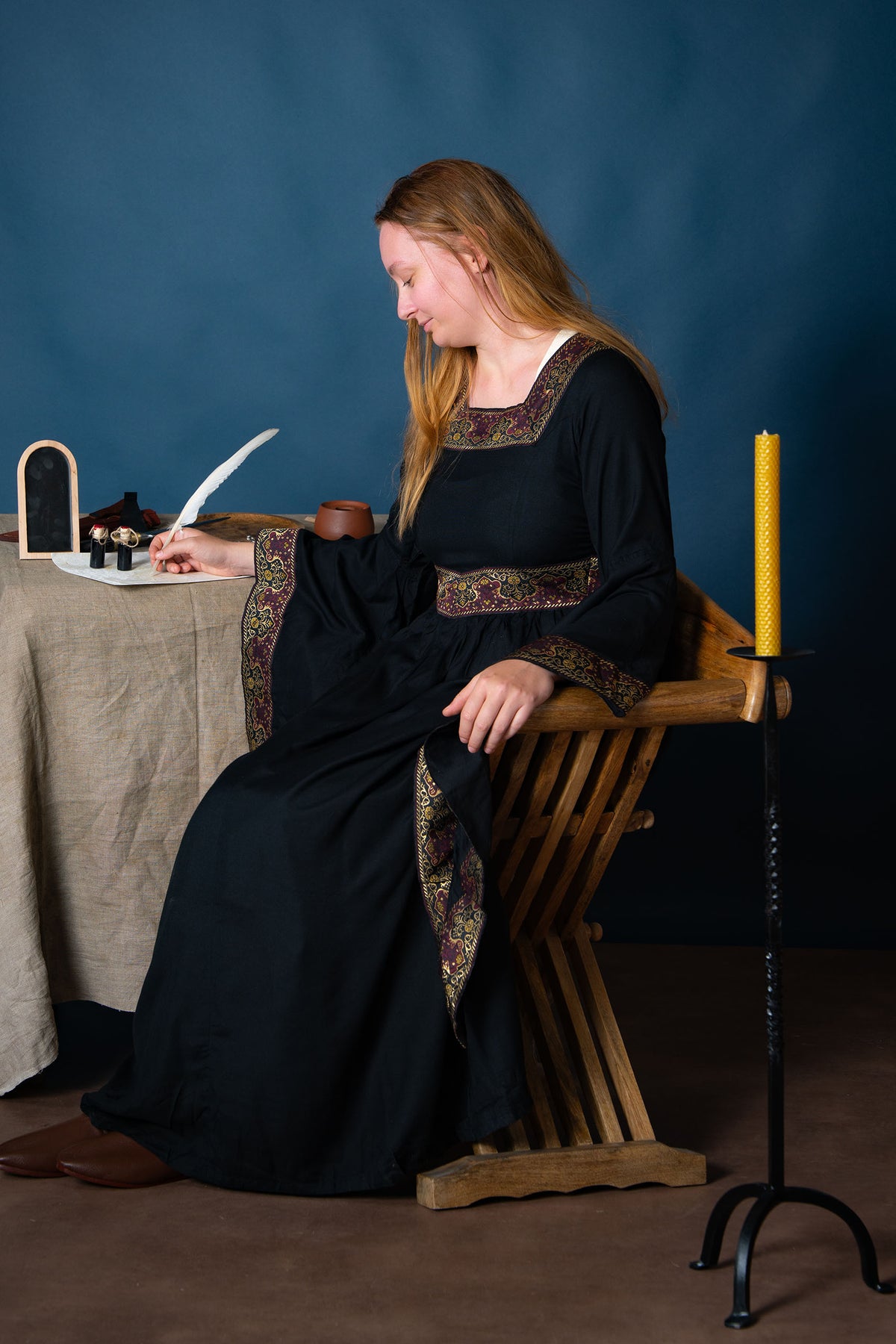 Bliaut Eleonora, black