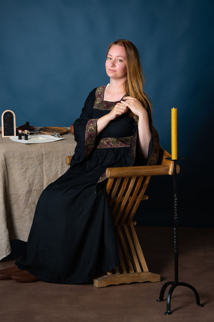 Bliaut Eleonora, black