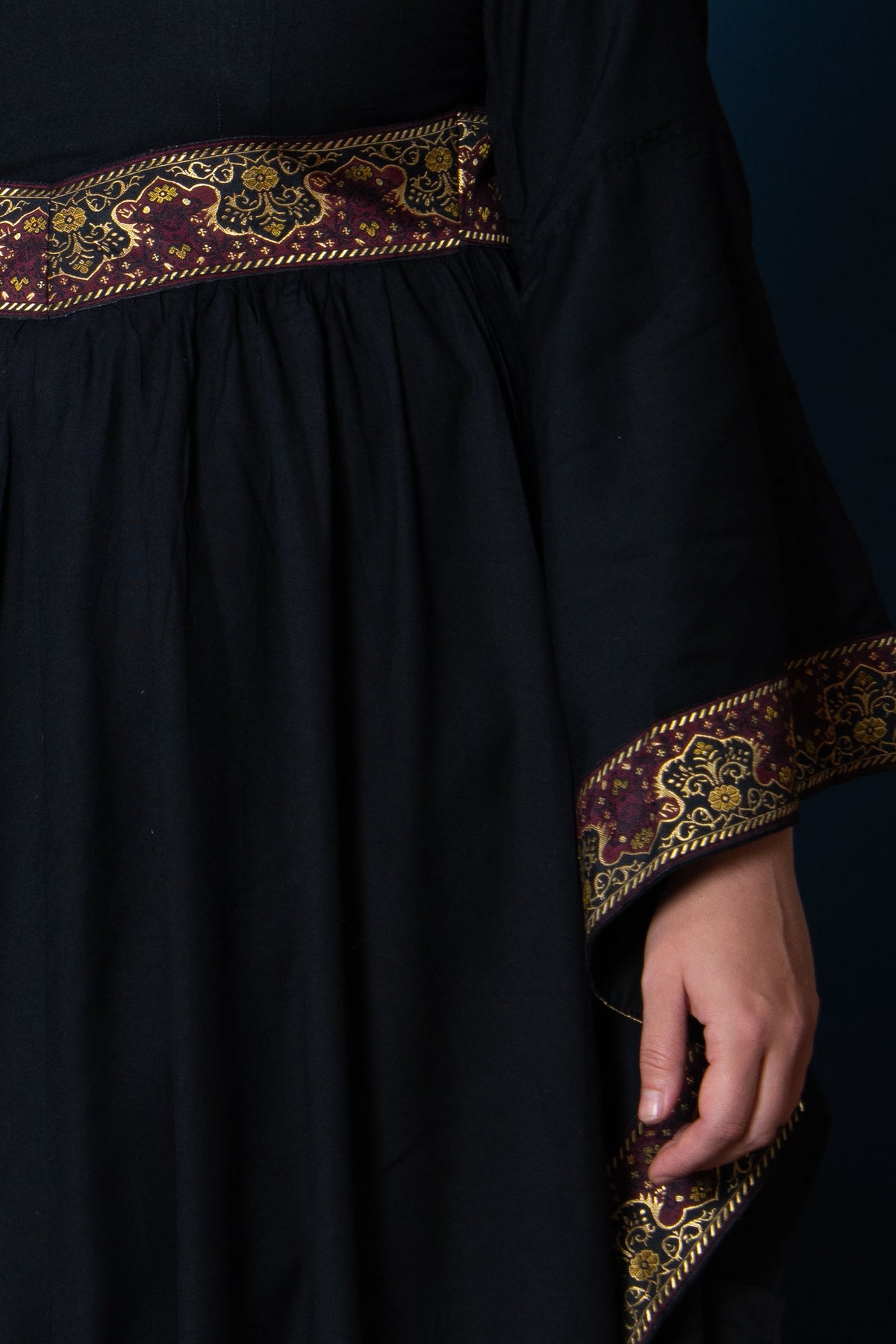 Bliaut Eleonora, black