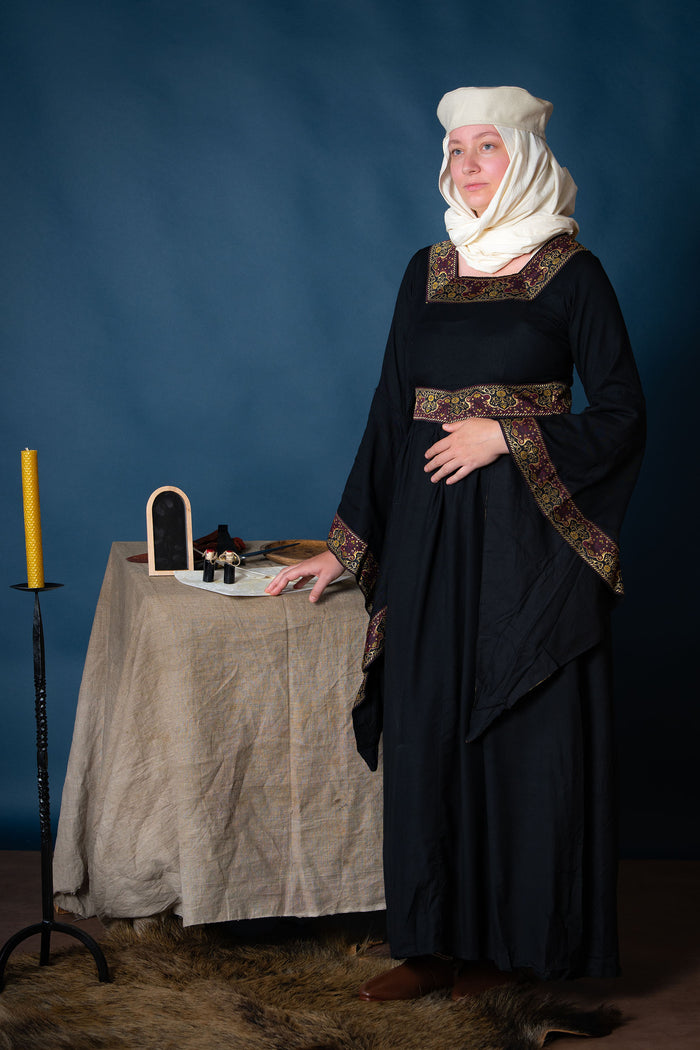 Bliaut Eleonora, black