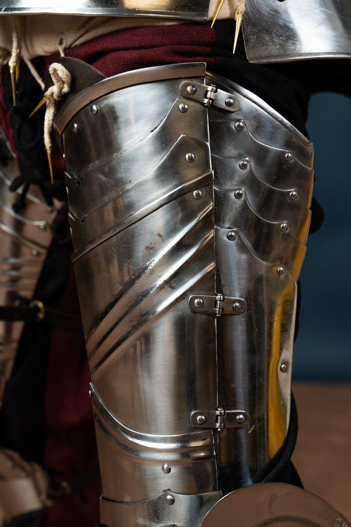 Gothic leg armour (1460–1500), 1.6 mm